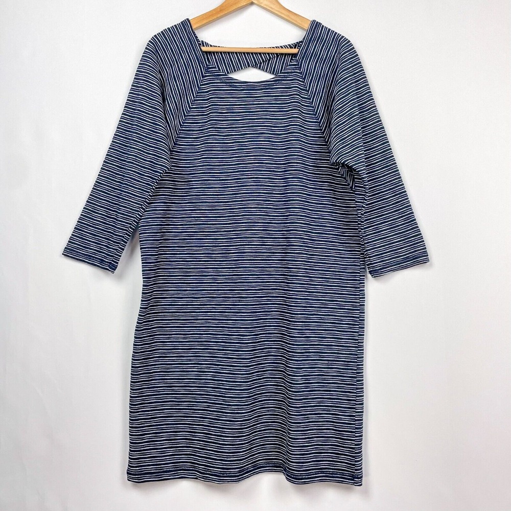 Talbots Knit Dress Size M Navy Blue Stripe Keyhole Scoop Neck Minimalist Casual
